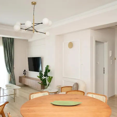 Apartment Margo Luxury Living 1 By 8essentially *